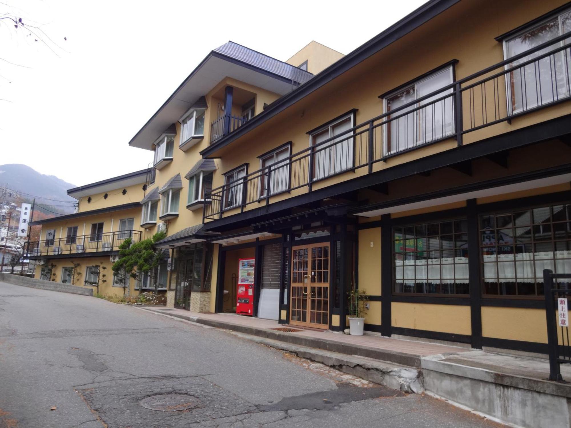 Ryokan Miyuki Hakuba Exterior photo